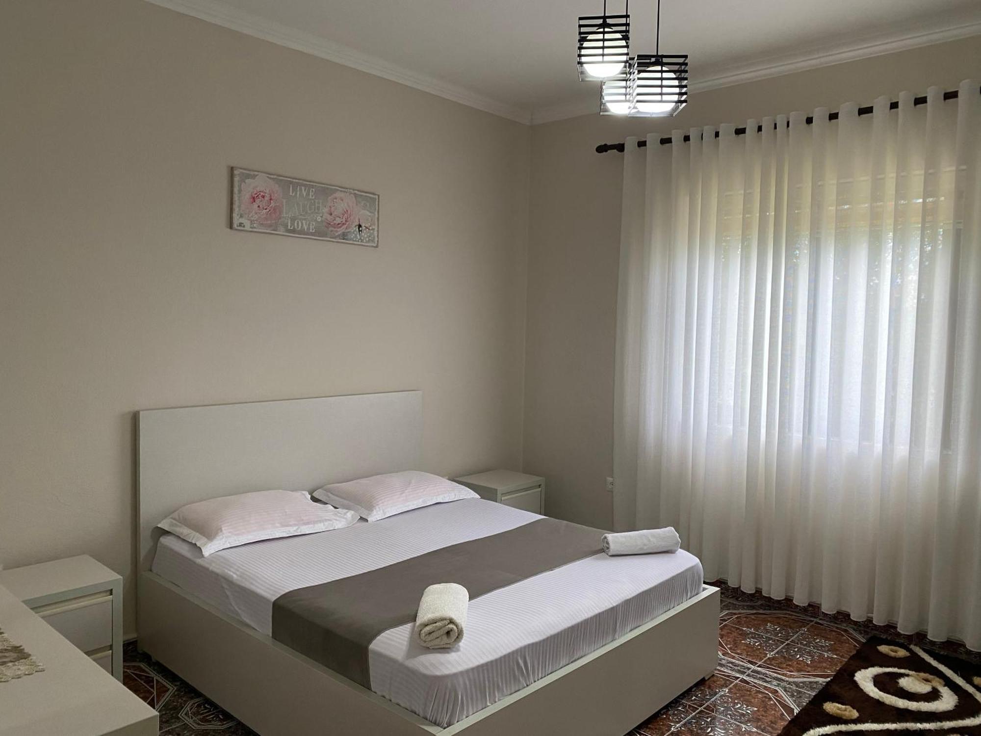 The Hideaway Guesthouse Bahçallëk Buitenkant foto